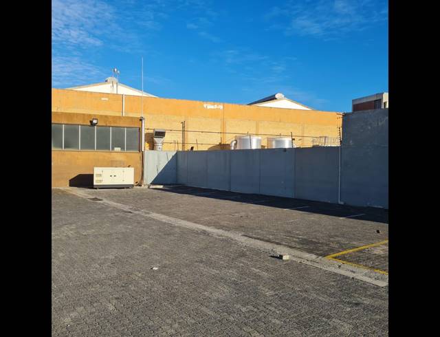 6,220M² WAREHOUSE TO LET IN DIEP RIVER